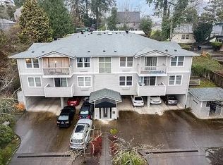 1129 SW Gaines St, Portland, OR 97239