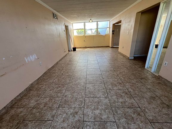 2nd image of 300 Miracle Strip Pkwy SW Unit 3A