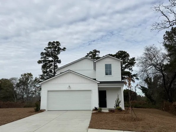 421 Blue Fescue Ct, Longs, SC 29568