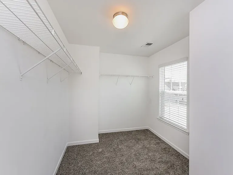 840 Topaz Valley — Photo 16