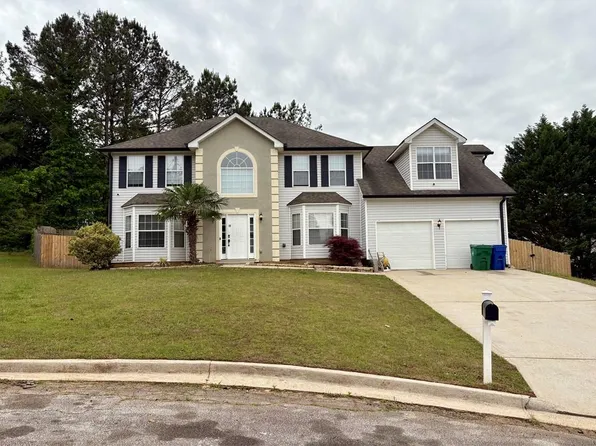 3511 Poplar Chase Ln, Ellenwood, GA 30294