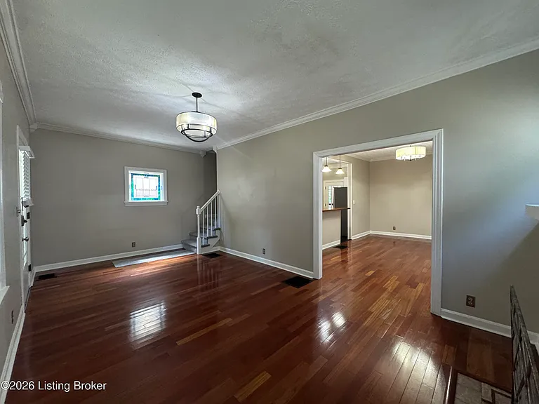 236 Kennedy Ave — Photo 6