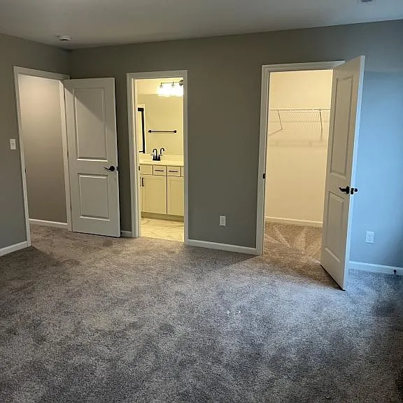 44 Pheasant Ln — Photo 21