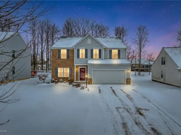 6253 Winterberry Xing, Oakwood Village, OH 44146