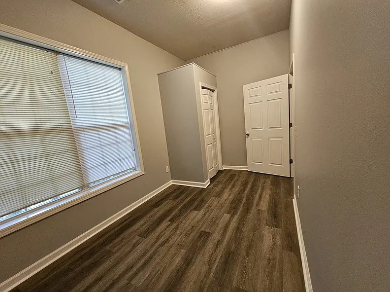 3480 Continental Dr — Photo 22