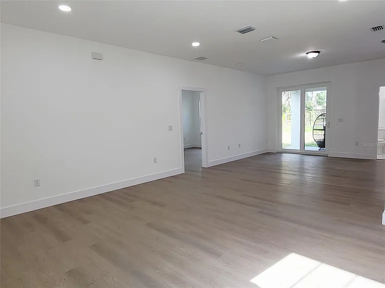 1751 Nandina Ct NW — Photo 3
