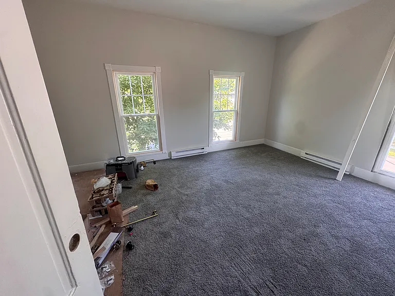 900 N Porter St #4 — Photo 7