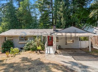17815 8th Ave NE, Seattle, WA 98155