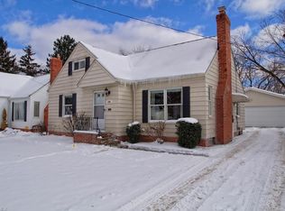 1361 Belrose Rd, Mayfield Heights, OH 44124