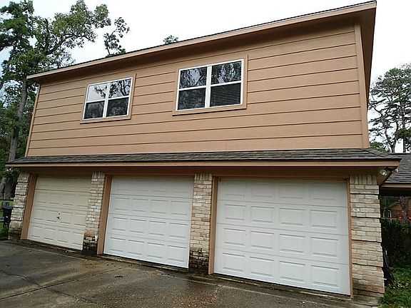 3rd image of 1722 Camille St