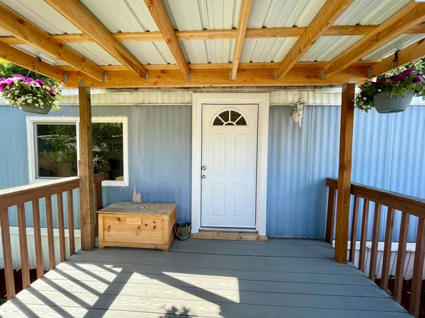 1155 SE Professional Mall Blvd Trailer 222, Pullman, WA 99163