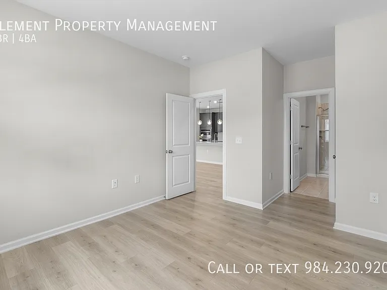 2466 Hutch Ln #1 — Photo 15
