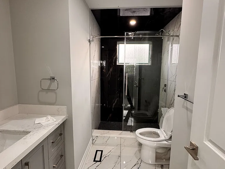 106 Woodward Ave — Photo 22