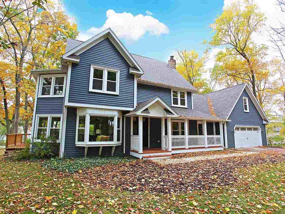 1st image of 21444 Meadowview Ln