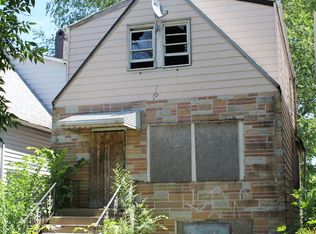8427 S Escanaba Ave, Chicago, IL 60617