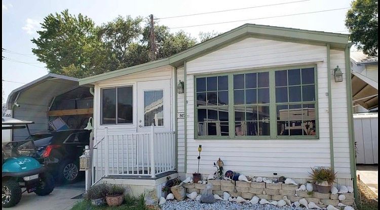 1st image of 11911 66th St #807