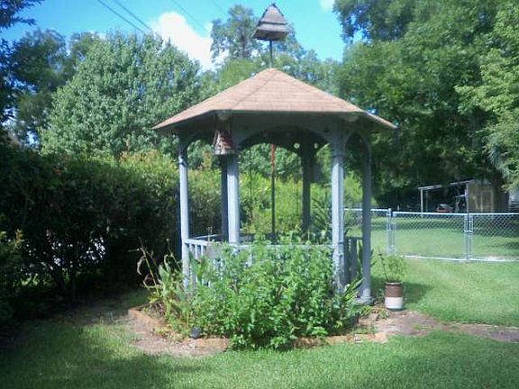 2nd image of 8605 Empress Road