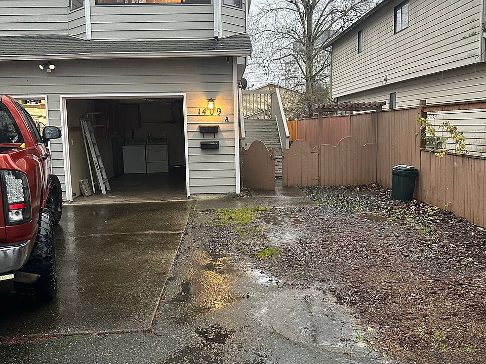 1st image of 1409 Virginia Ave Unit A