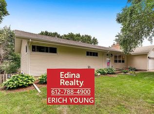 811 Patton Rd, New Brighton, MN 55112