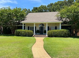 121 Bayberry Ln, Madison, MS 39110