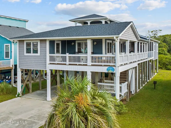 1914 E Dolphin Drive, Oak Island, NC 28465