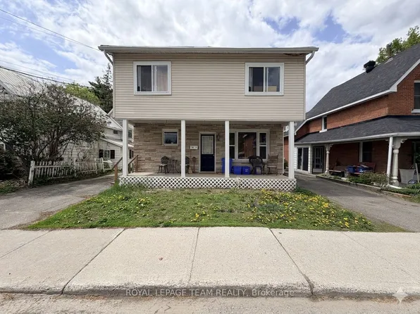 198 B Harriet St, Arnprior, ON K7S 2T1
