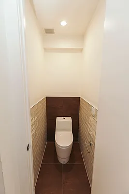 Rented by Nooklyn NYC LLC | media 10