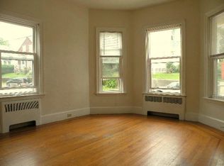 151 Pidge Ave, Pawtucket, RI 02860