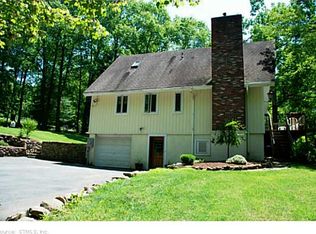 53 Webster Rd, Ellington, CT 06029