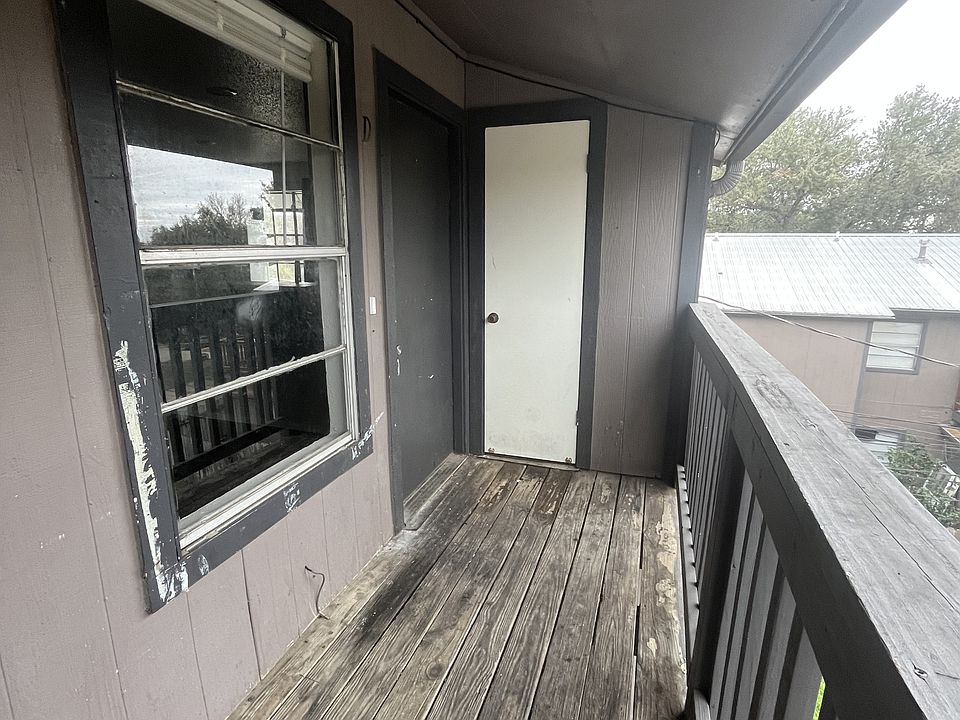 1st image of 606 Bracewood Cir APT D
