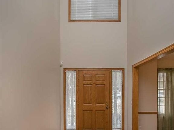 3rd image of 6030 S 166th Ave