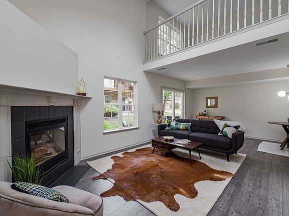 3rd image of 955 Elderberry Cir Unit 111
