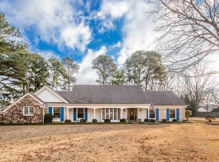 64 Plantation Rd, Jackson, TN 38305