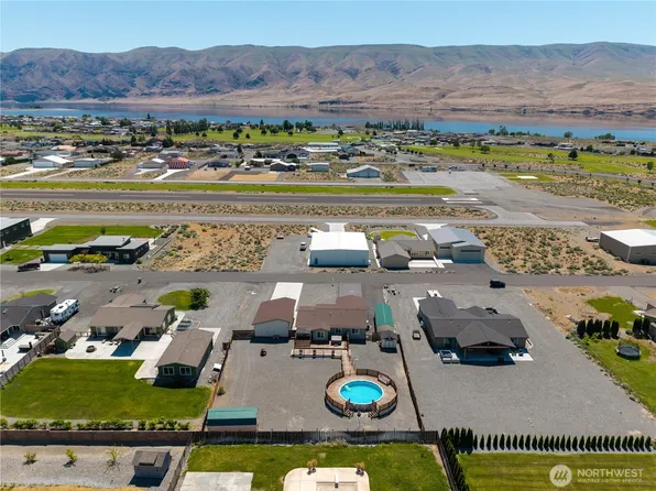 410 Airport Way SW, Mattawa, WA 99349