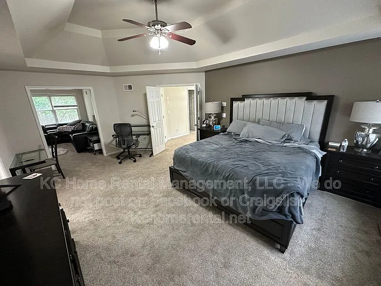 11429 W 142nd Ter — Photo 30