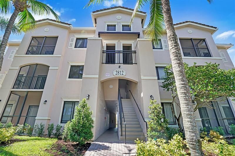 1st image of 2812 Grande Pkwy APT 105