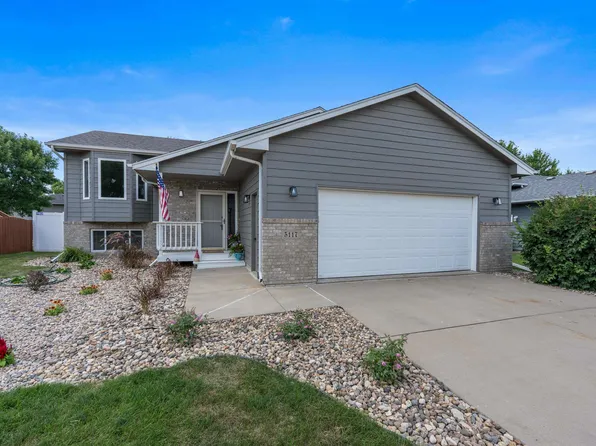 5117 S Mandy Ave, Sioux Falls, SD 57106