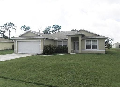 2nd image of 2492 SE Trail Ave