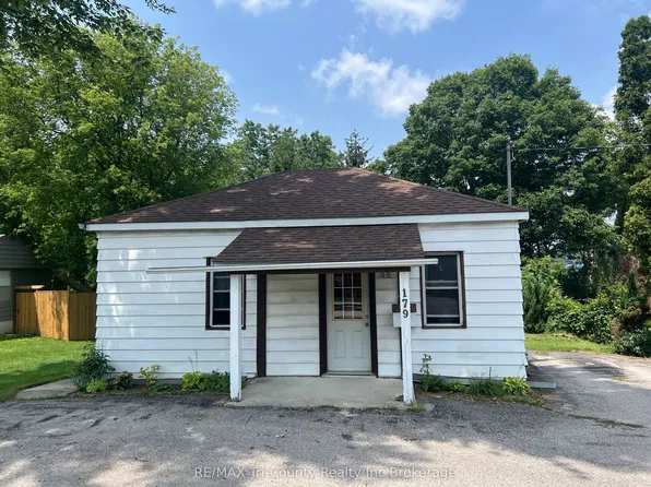 179 S Charles St E, Ingersoll, ON N5C 1J9