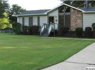 4712 Circle Ln, Gardendale, AL 35071