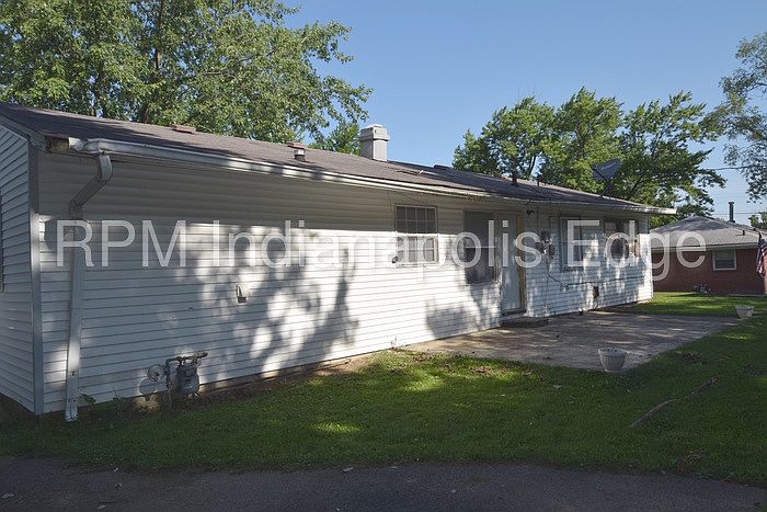 2nd image of 2835 Kristen Dr E