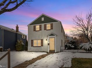 215 Allison Rd, Oreland, PA 19075