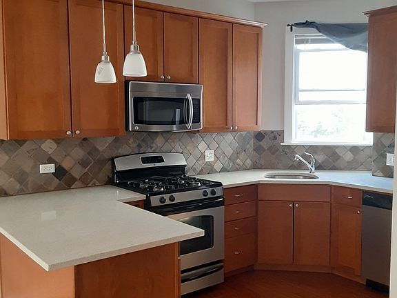 5th image of 2401 N Clybourn Ave #2409-4F162