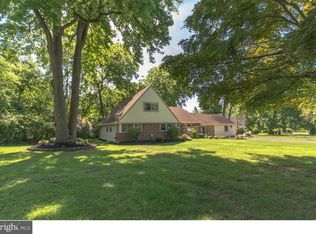 1141 Boxwood Rd, Jenkintown, PA 19046