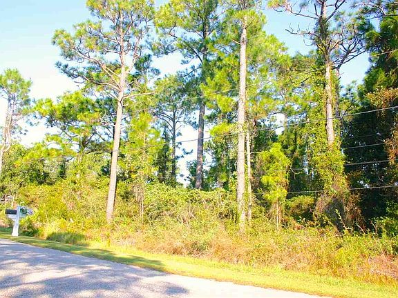 3rd image of 1032 Woodlore Cir
