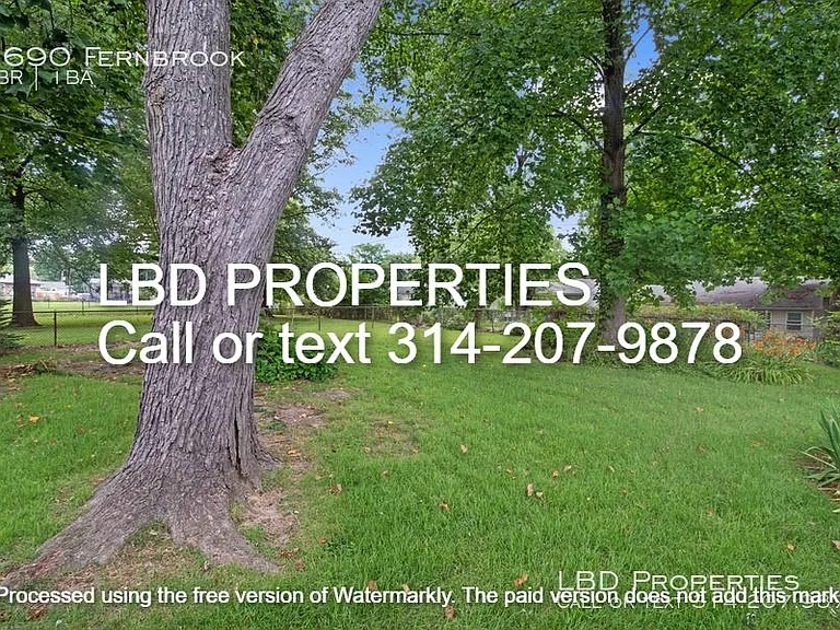 1690 Fernbrook Dr — Photo 5