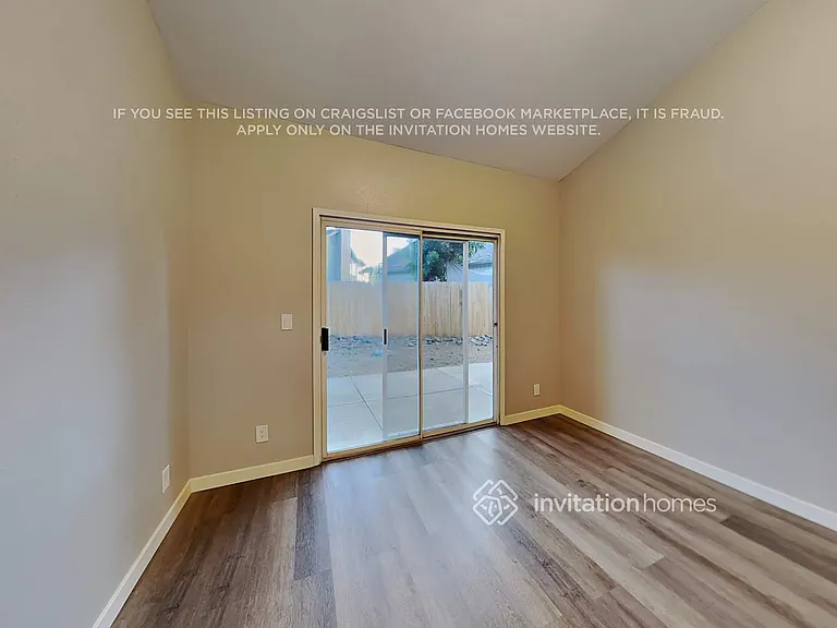 8209 Filifera Way — Photo 8