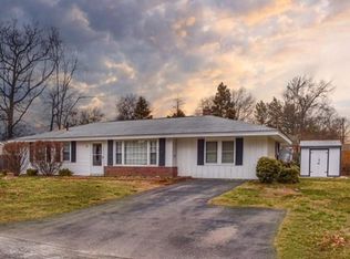 88 Donna Rd, Bellingham, MA 02019