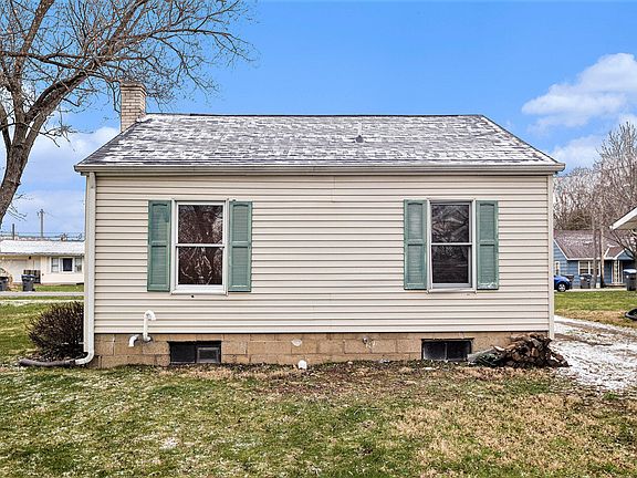 5th image of 26939 Church St