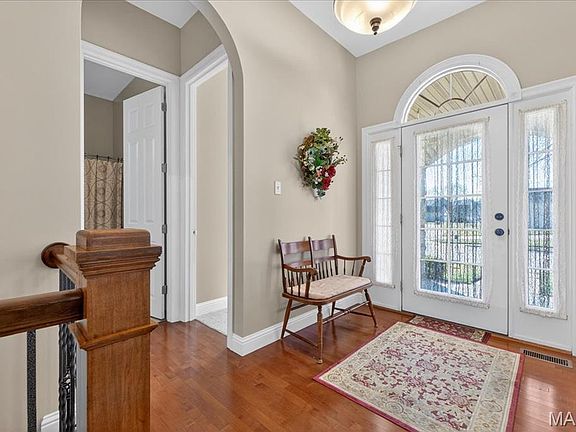 3rd image of 339 Lake Side View Ln #V